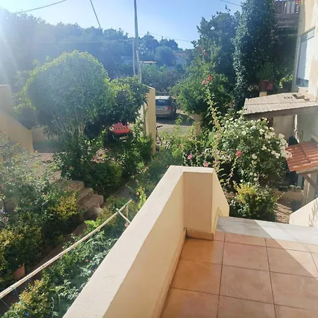 בית נופש Rethymno, Atsipopoulo Neighborhood, Whole House For Up To 6 People העיירה רתימנו