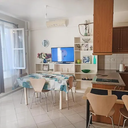 Rethymno, Atsipopoulo Neighborhood, Whole House For Up To 6 People * Rethymno (Crete)